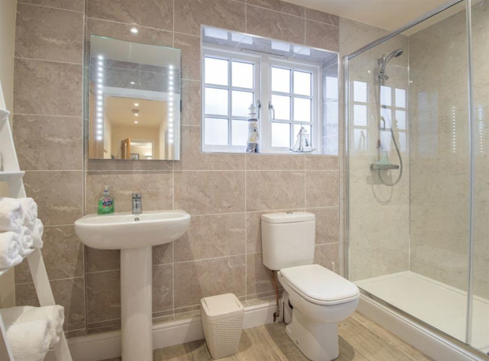 Bathroom with shower over bath at Field View in Wainfleet St. Mary, near Skegness, Lincolnshire