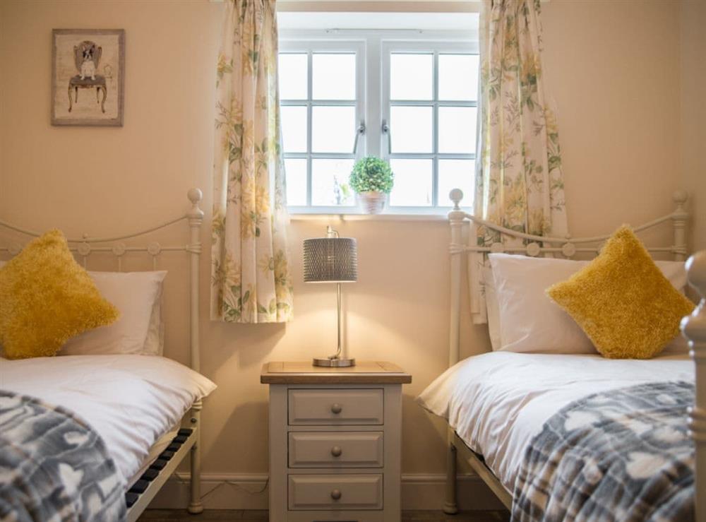 Twin bedroom at Field View in Wainfleet St. Mary, near Skegness, Lincolnshire