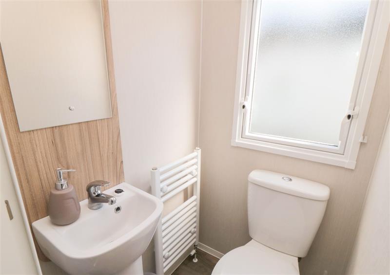 This is the bathroom (photo 2) at Finch 5, Cayton