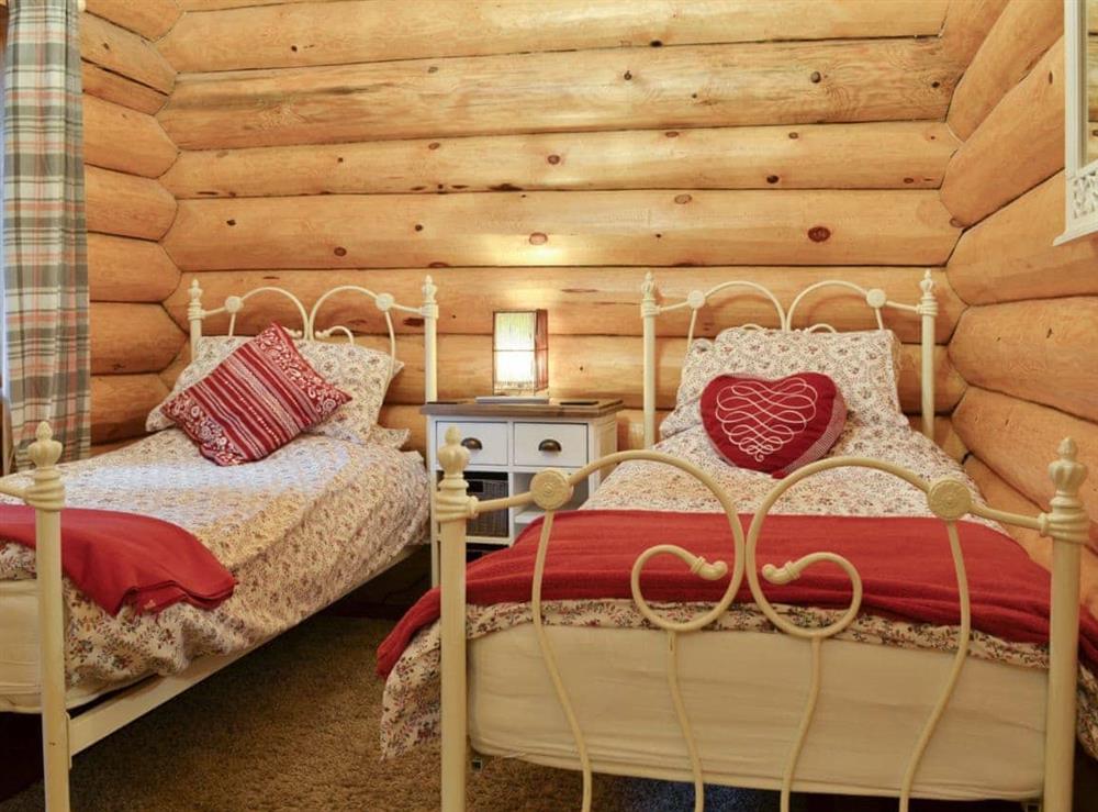 Delightful twin bedded room at Fir Tree Lodge in Groesffordd Marli, near Abergele, Denbighshire
