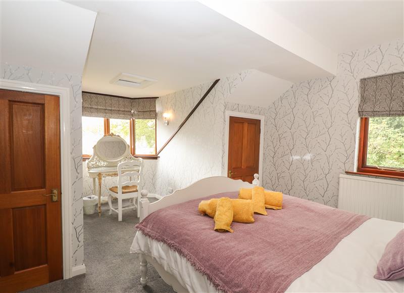 A bedroom in Fir Trees at Fir Trees, Bowness-On-Windermere