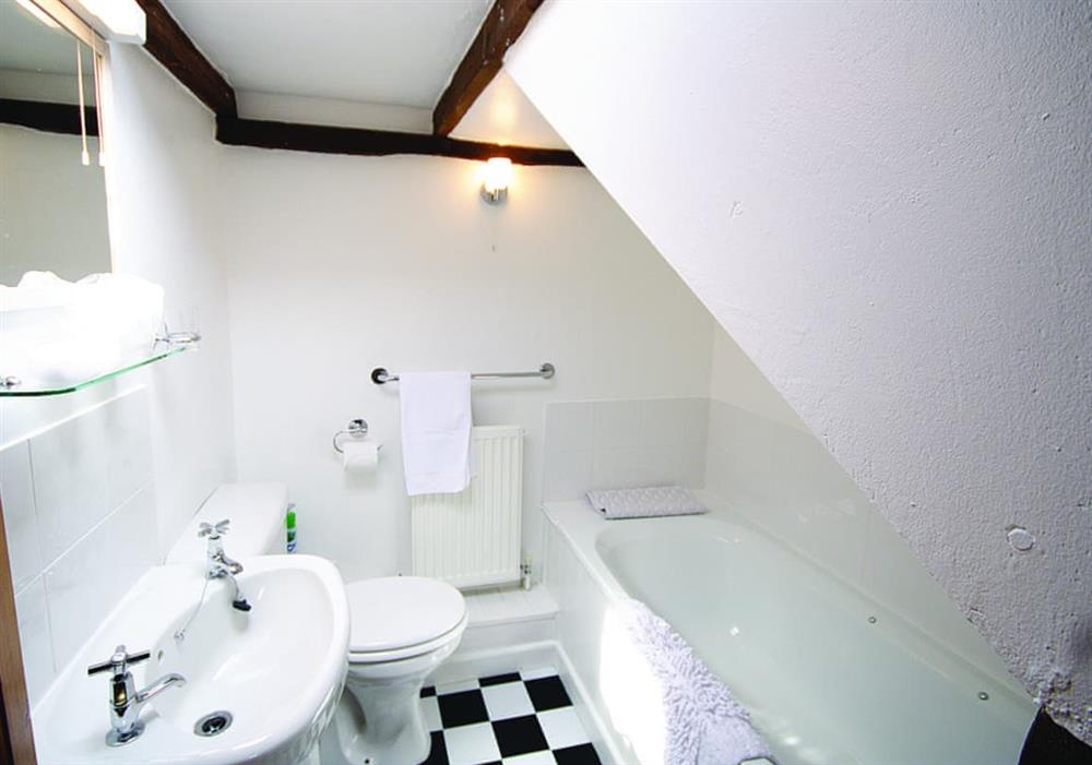 Fisherman’s Cottage bathroom at Fishermans Cottage in Wells-Next-The-Sea, Norfolk