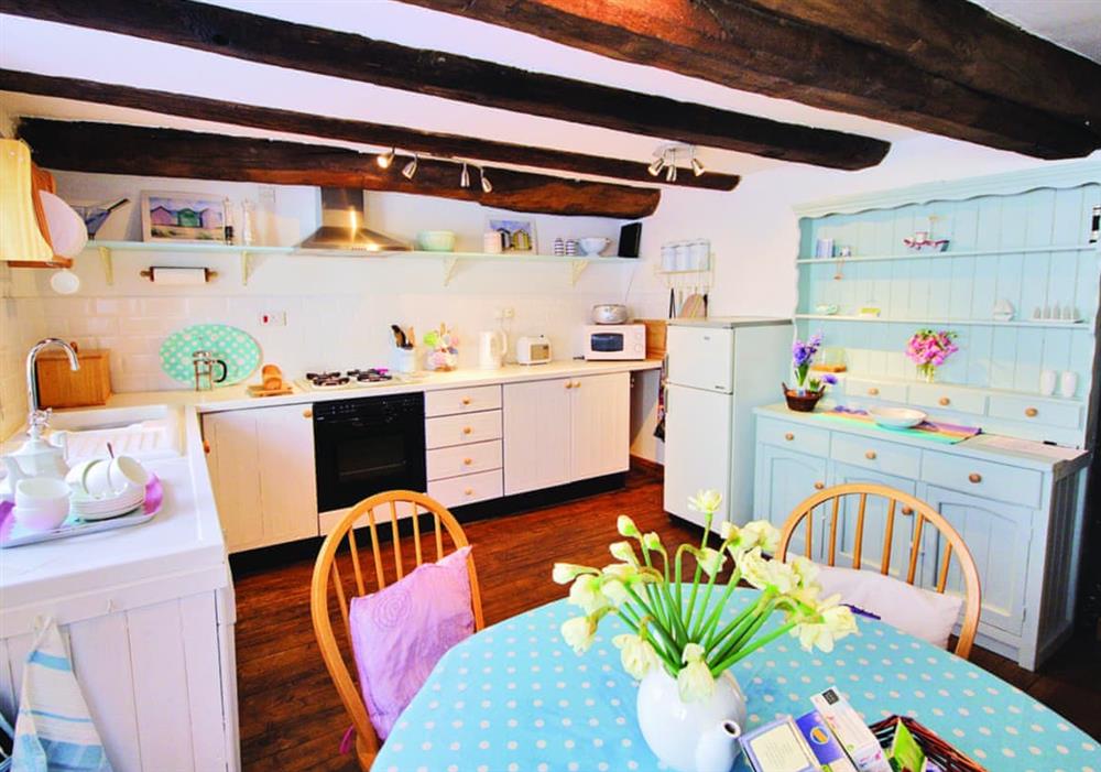 Fisherman’s Cottage kitchen/dining room at Fishermans Cottage in Wells-Next-The-Sea, Norfolk
