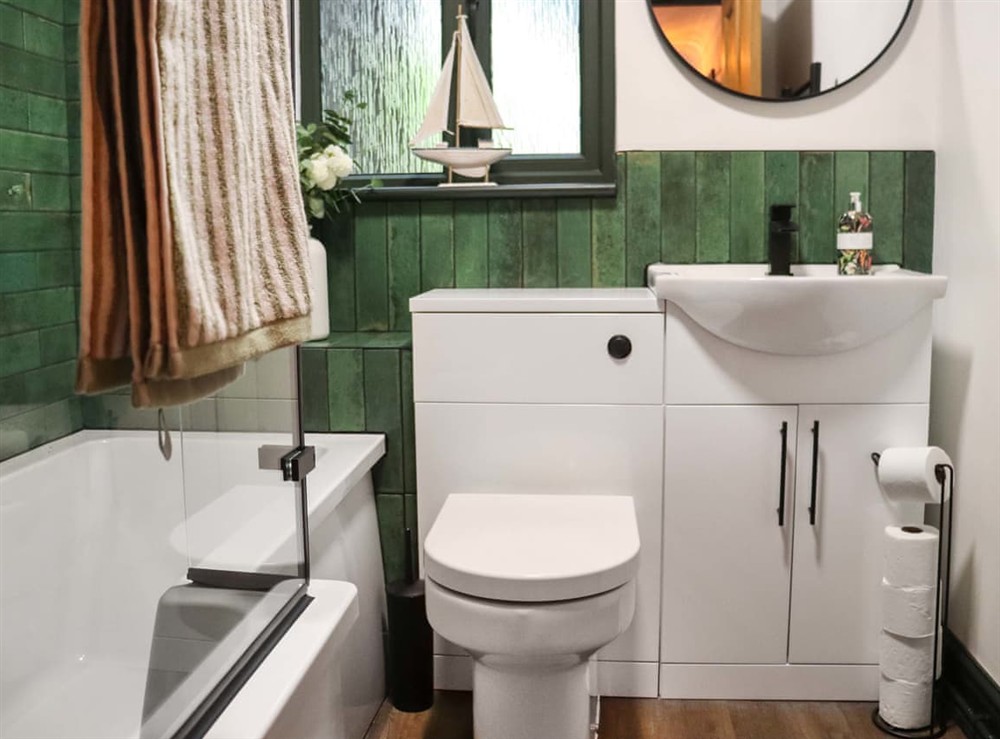 Bathroom at Fishguard Hideaway in Fishguard, Dyfed