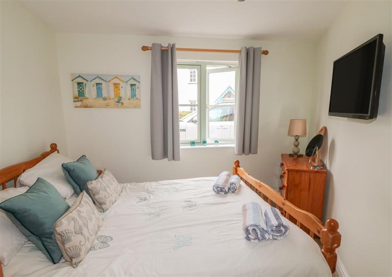 This is a bedroom at Fistral Bay Cottage, Newquay