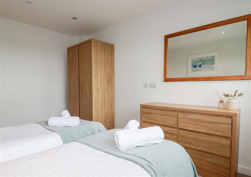 This is a bedroom (photo 2) at Fistral Pearl, Newquay