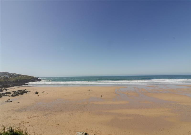 The setting around Fistral Retreat