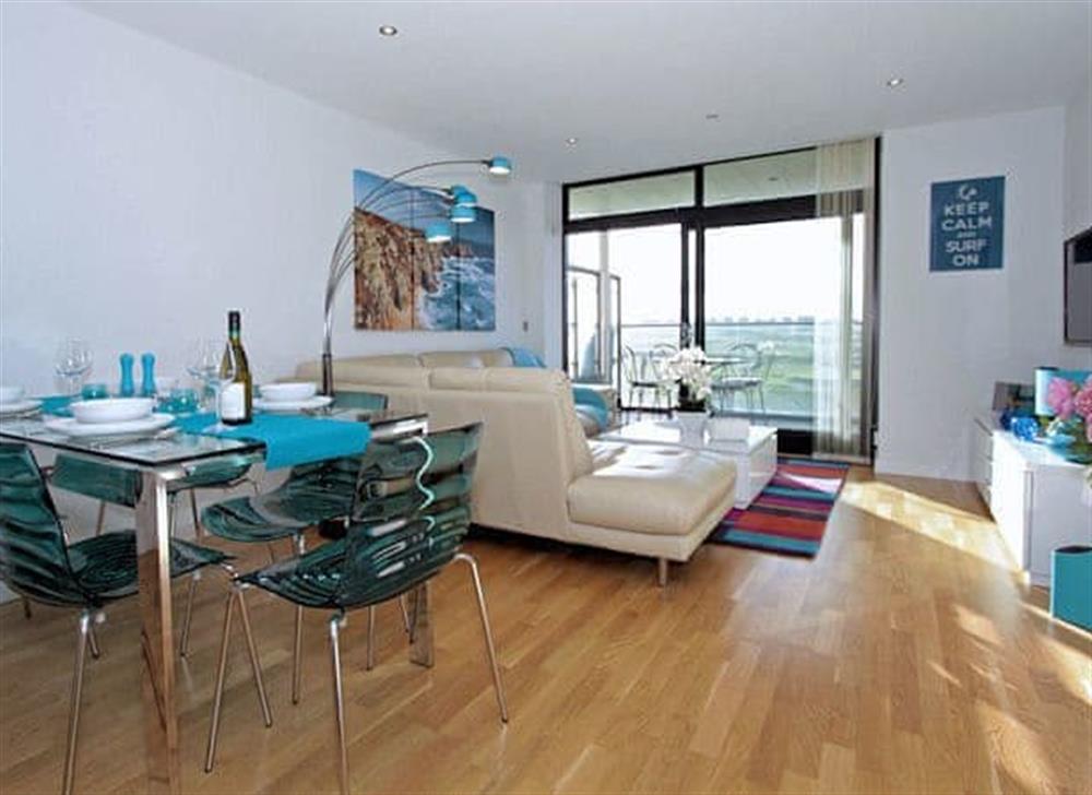 Open plan living space at Fistral View in 10 Pearl, Newquay