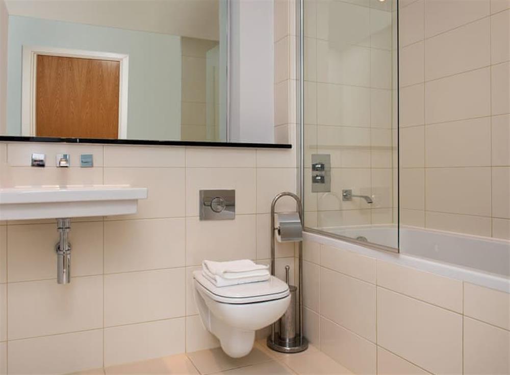 Bathroom at Fistral View in 3 Cribbar, Newquay