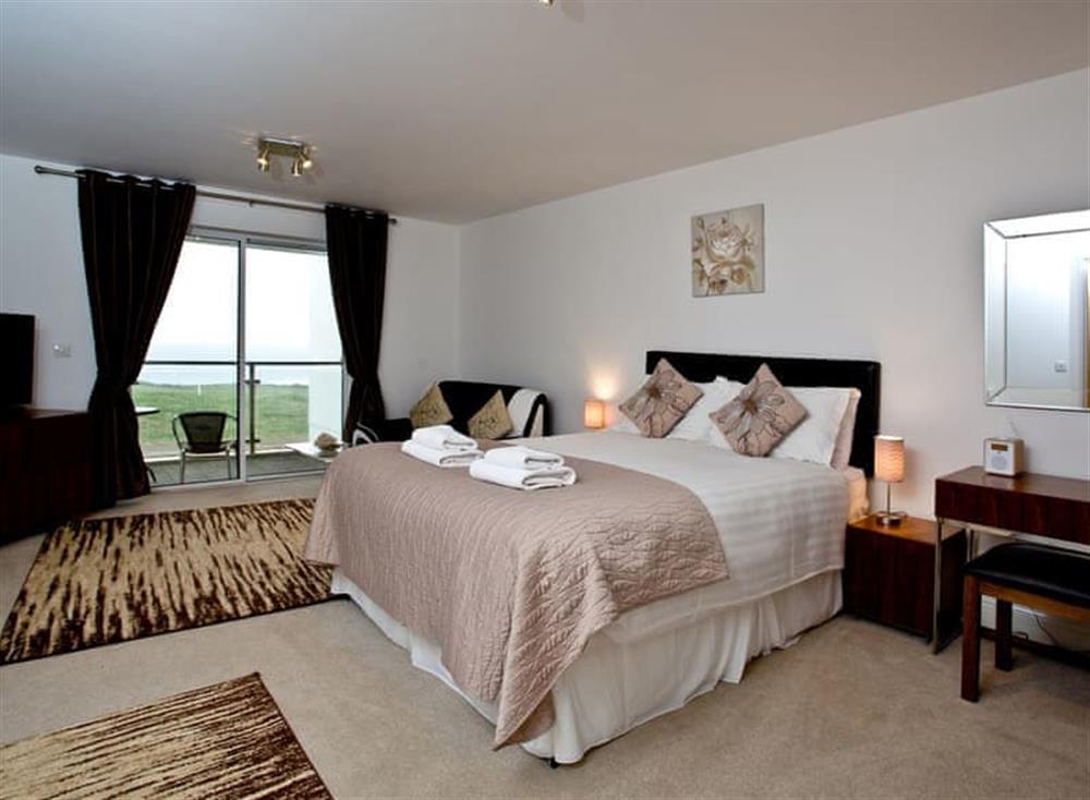 Double bedroom at Fistral View at Bredon Court in , Newquay