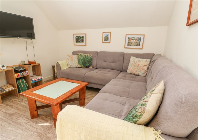Enjoy the living room at Five Elements Barn, St Agnes