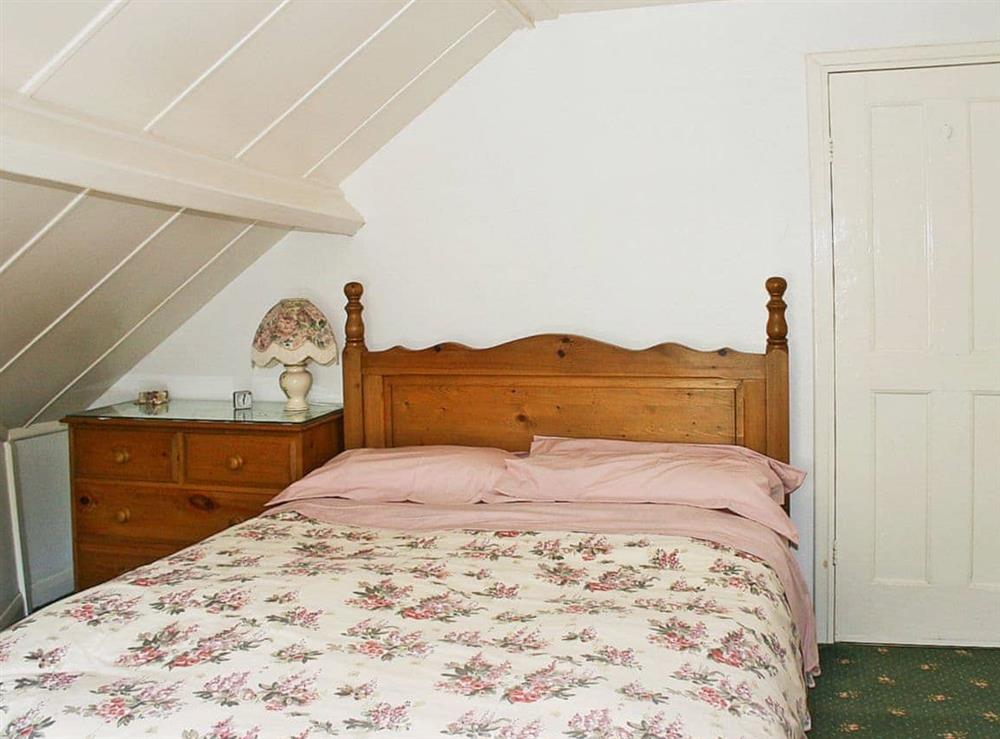 Double bedroom (photo 2) at Flagstaff Cottage in Robin Hood’s Bay, Nr Whitby., North Yorkshire