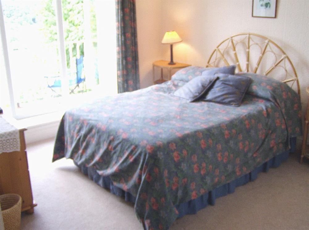 Master Bedroom at Flat 1 Hazeldene in Sandhills Road, Salcombe