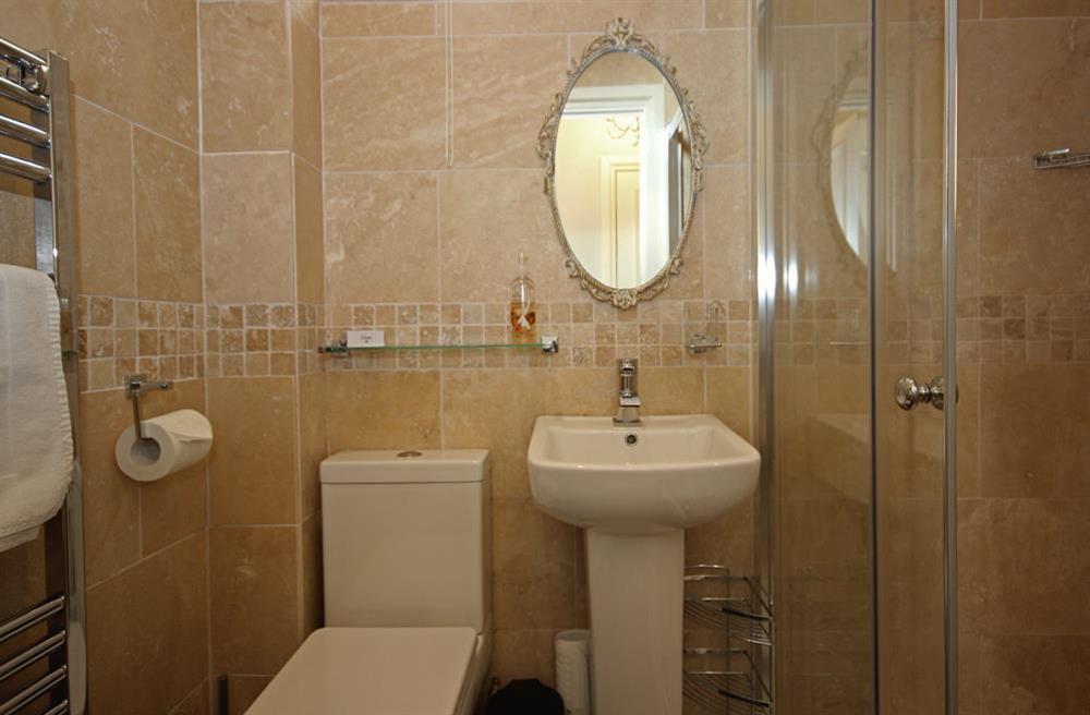 Fully tiled shower room at Flat 2, 32 Newcomen Road in The Plaice, Dartmouth