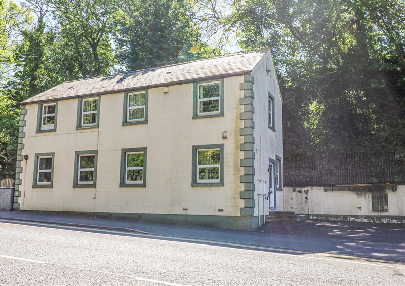The setting of Flat 2, Omega Court