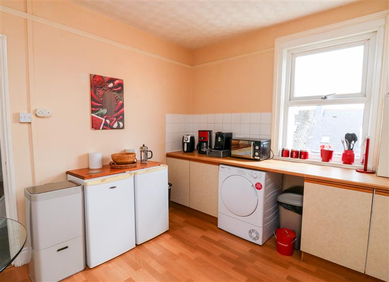 The kitchen at Flat 2, Teignmouth
