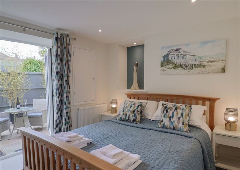 One of the bedrooms at Flat 2 The Cedars, Lyme Regis