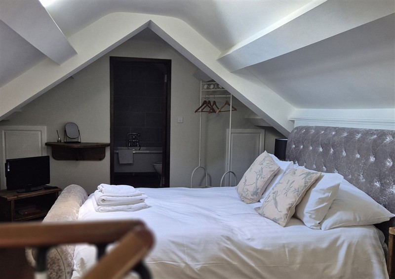 A bedroom in Flat 3, The Old Bakehouse at Flat 3, The Old Bakehouse, Ironbridge