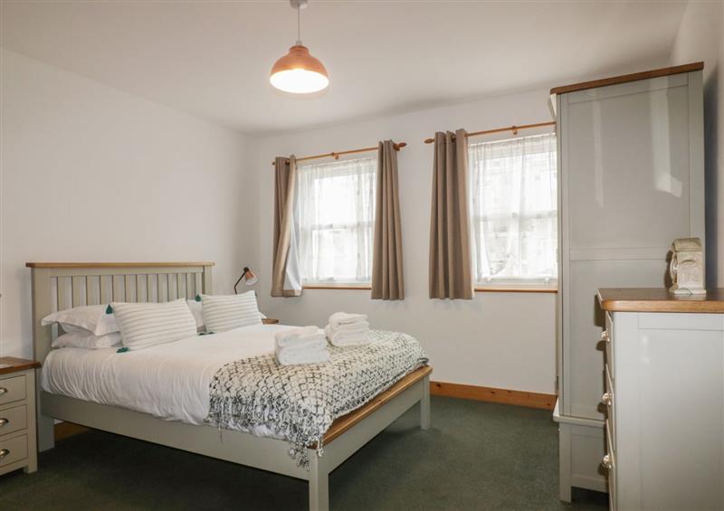 This is a bedroom at Flat 4, Newquay