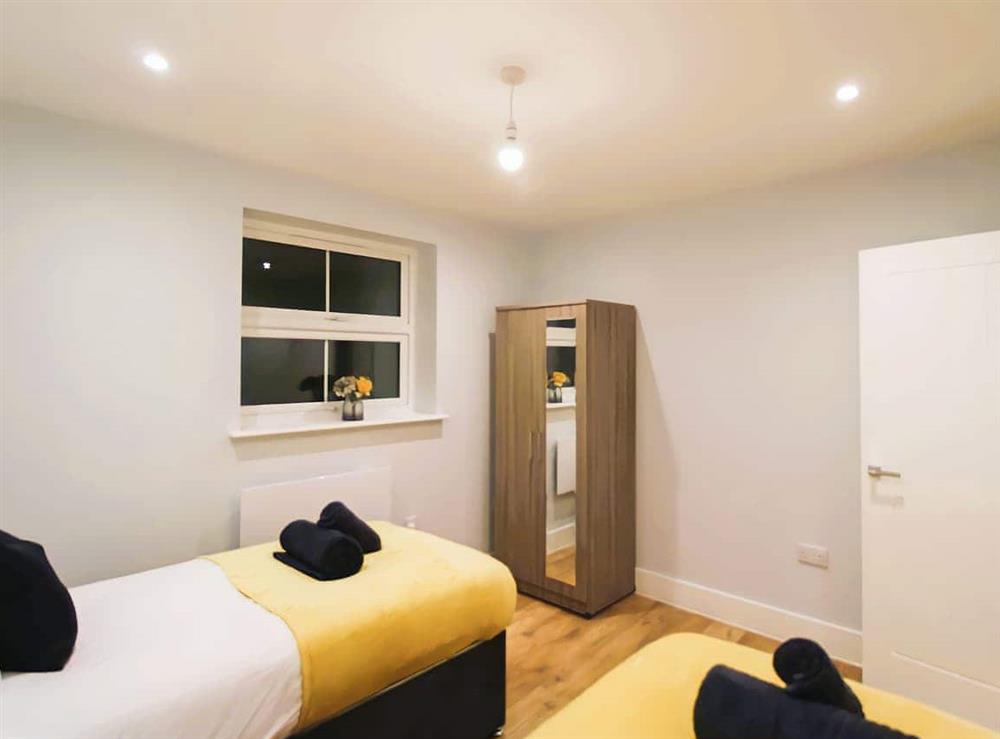Twin bedroom (photo 3) at Flat 5 Albert in Ramsgate, Kent