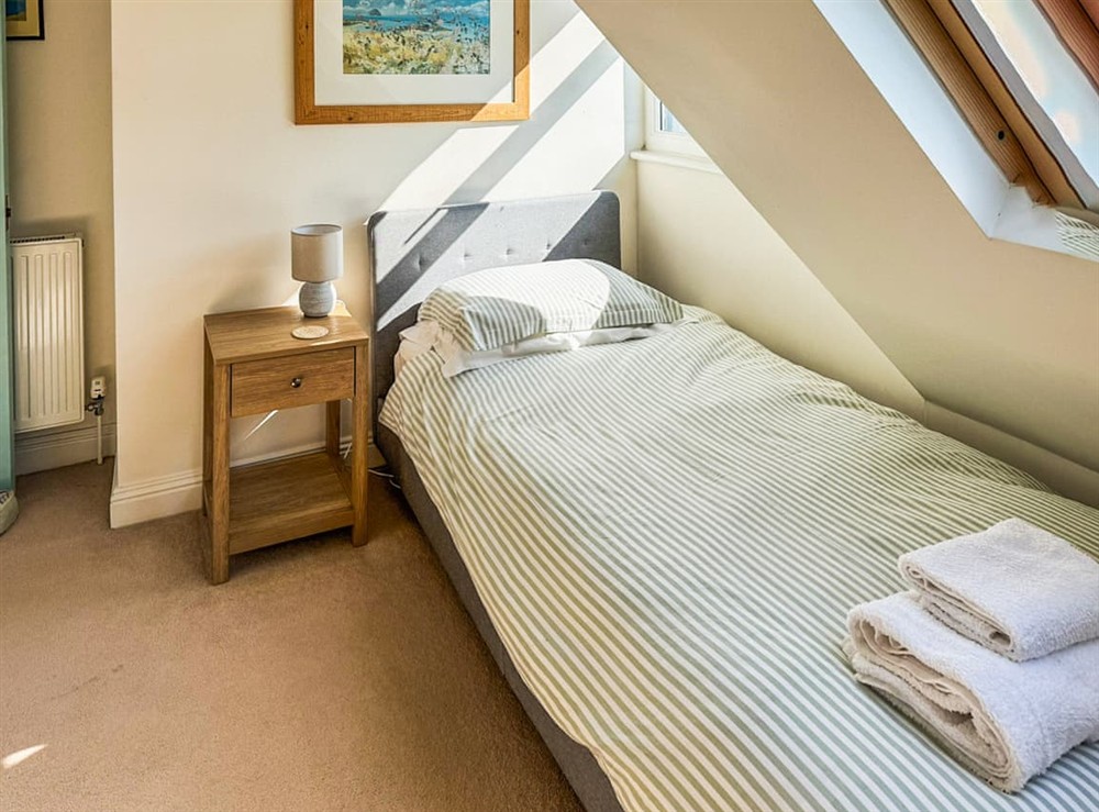 Single bedroom