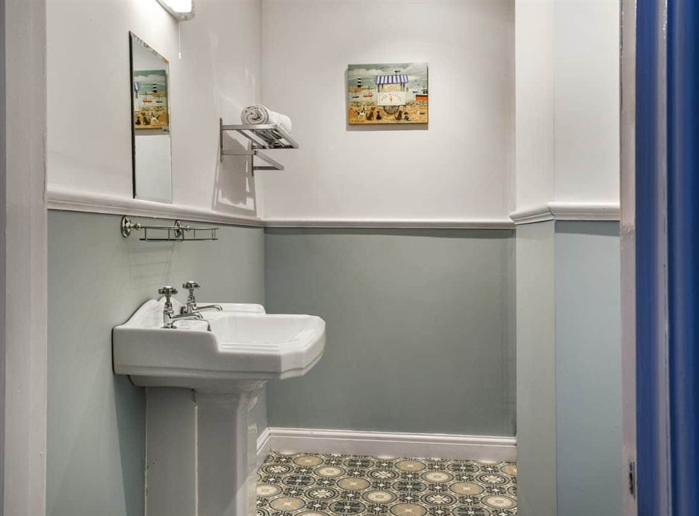 Bathroom at Flat 7 Clifton House in Ilfracombe, Devon