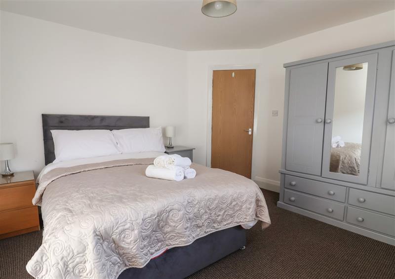A bedroom in Flat 8 at Flat 8, Bridlington