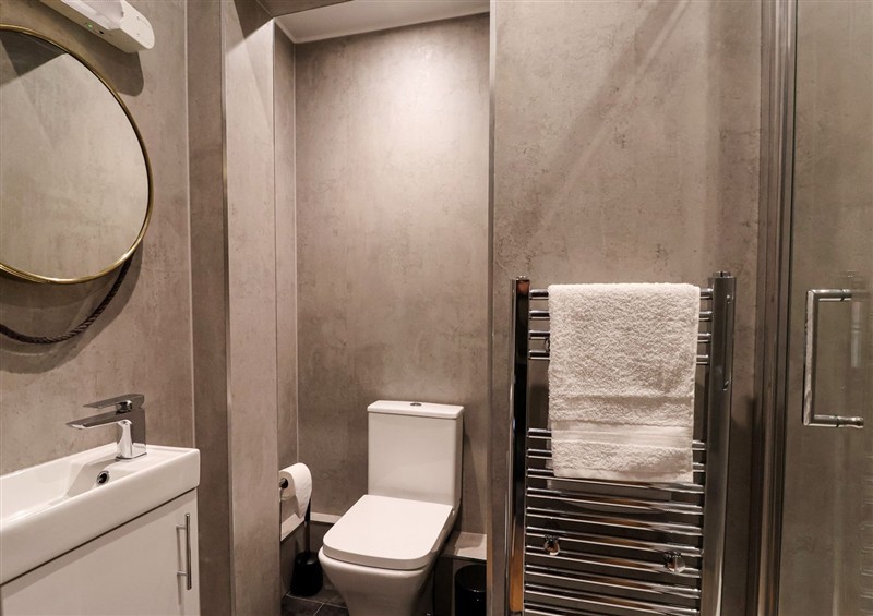 The bathroom at Flat 9, York