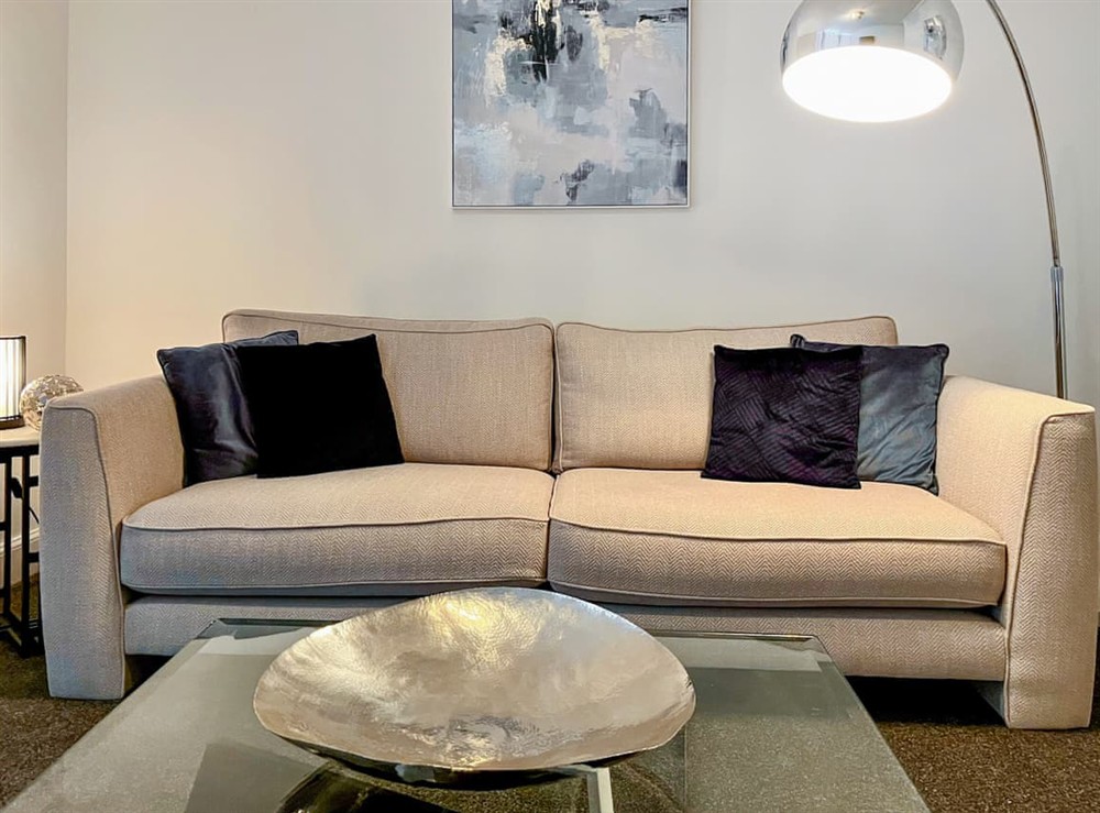 Living area at Flat C @ FourQueenStreet in Dundee, Angus