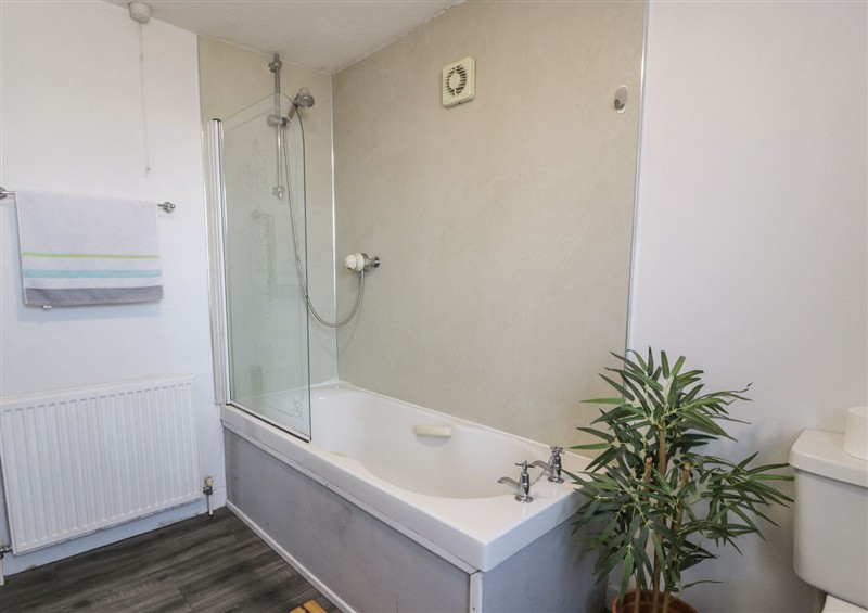 Bathroom (photo 3) at Fleet Townhouse, Gatehouse Of Fleet