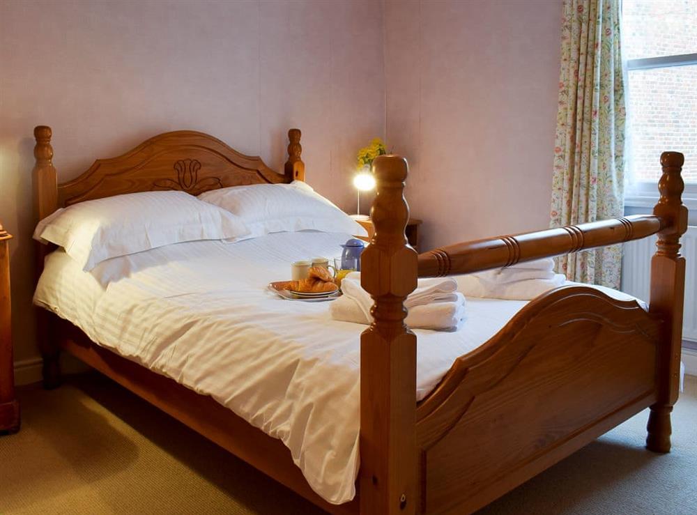 Comfortable double bedroom at Flither Cottage in Staithes, near Saltburn-by-the-Sea, North Yorkshire