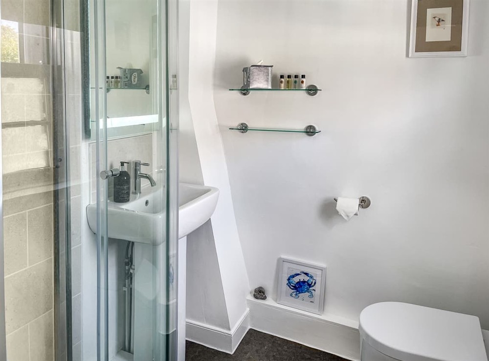 Bathroom at Flock Cottage in Eye, Suffolk