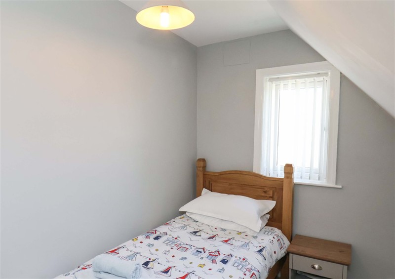 This is a bedroom (photo 4) at Floraville, Cayton Bay