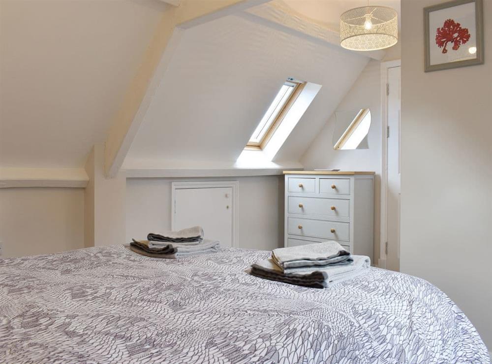 Peaceful en-suite master bedroom at Flowergate House in Whitby, North Yorkshire
