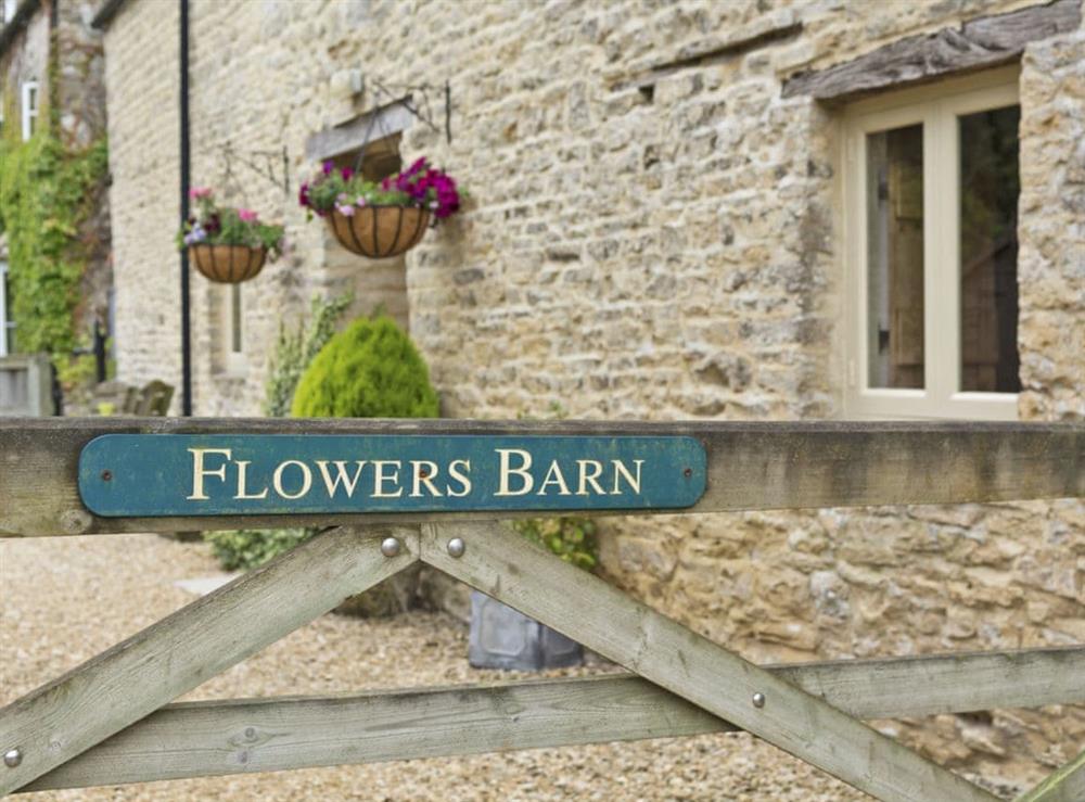 Beautifully converted barn at Flowers Barn in Middle Duntisbourne, near Cirencester, Gloucestershire