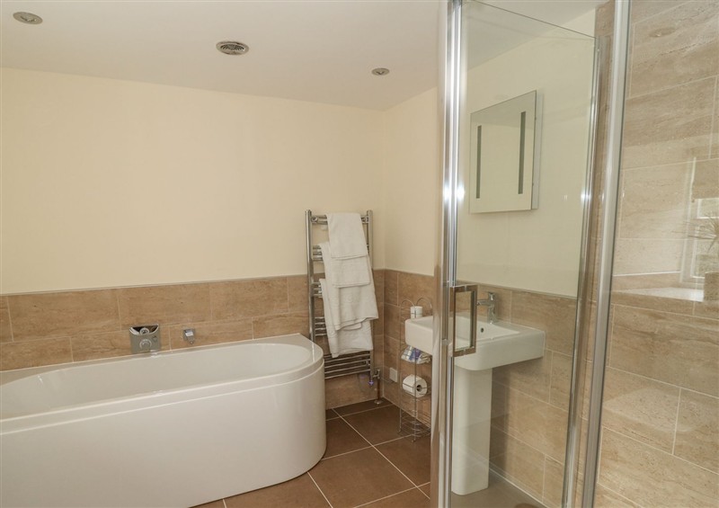 Bathroom at Fogga Croft, Gargrave