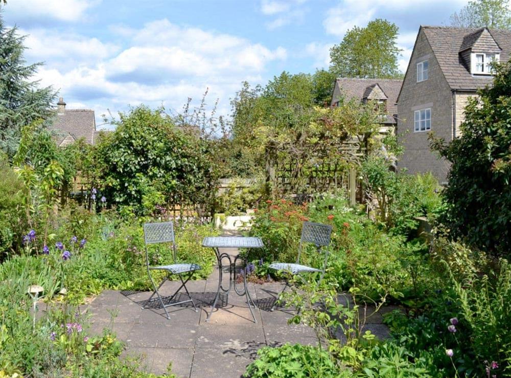 Garden and grounds (photo 4) at Folly Cottage in Avening, near Tetbury, Gloucestershire