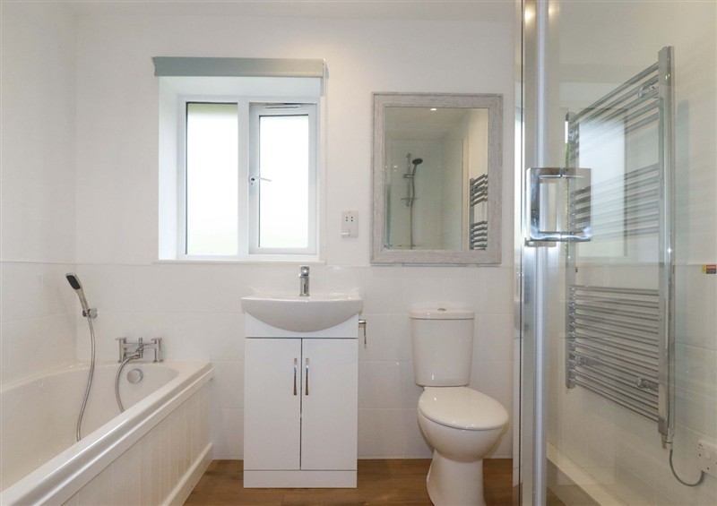 The bathroom (photo 3) at Folly View, Cambrose near Illogan