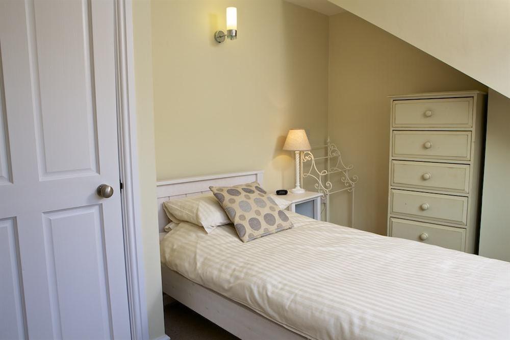 Top floor twin room (photo 2) at Fordlea in , Salcombe