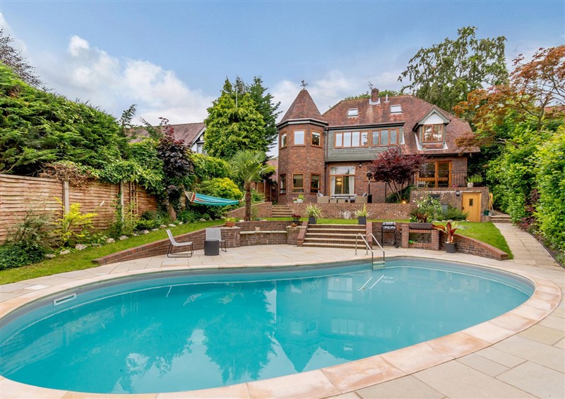 The swimming pool at Forest Getaway, Burnham Beeches near Farnham Common