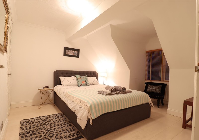 This is a bedroom at Forest Getaway, Burnham Beeches near Farnham Common