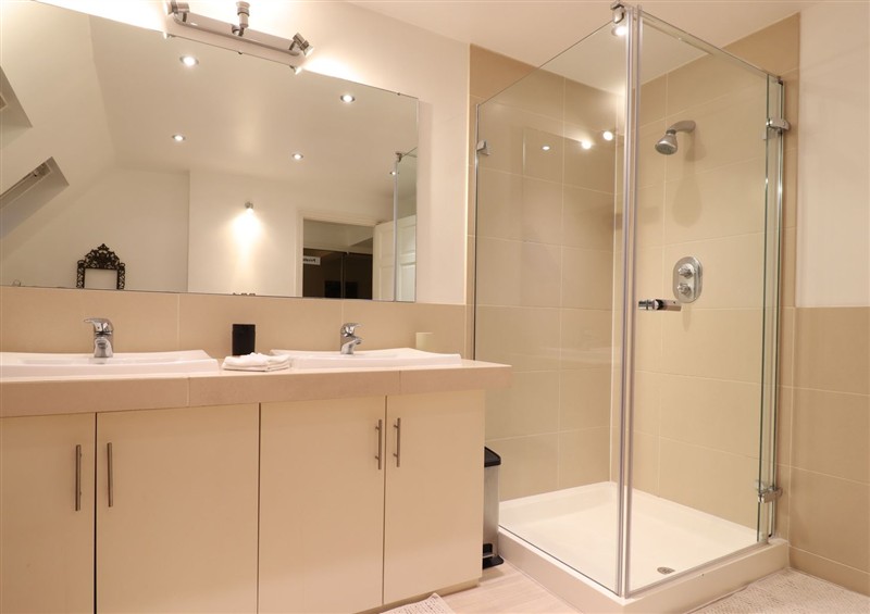 This is the bathroom (photo 2) at Forest Getaway, Burnham Beeches near Farnham Common
