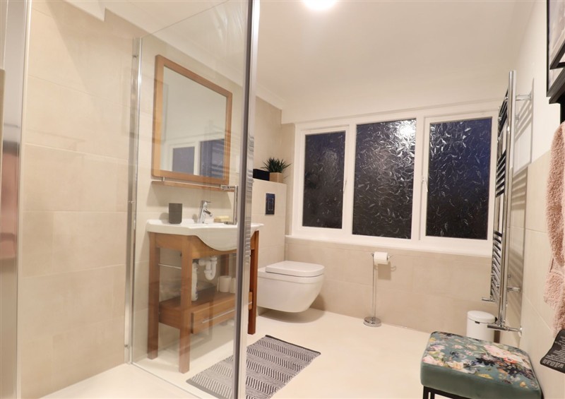 This is the bathroom (photo 3) at Forest Getaway, Burnham Beeches near Farnham Common