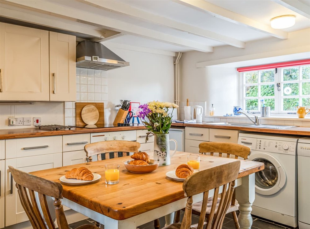 Kitchen/diner at Forge Cottage in Tredinnick, near Wadebridge, Cornwall