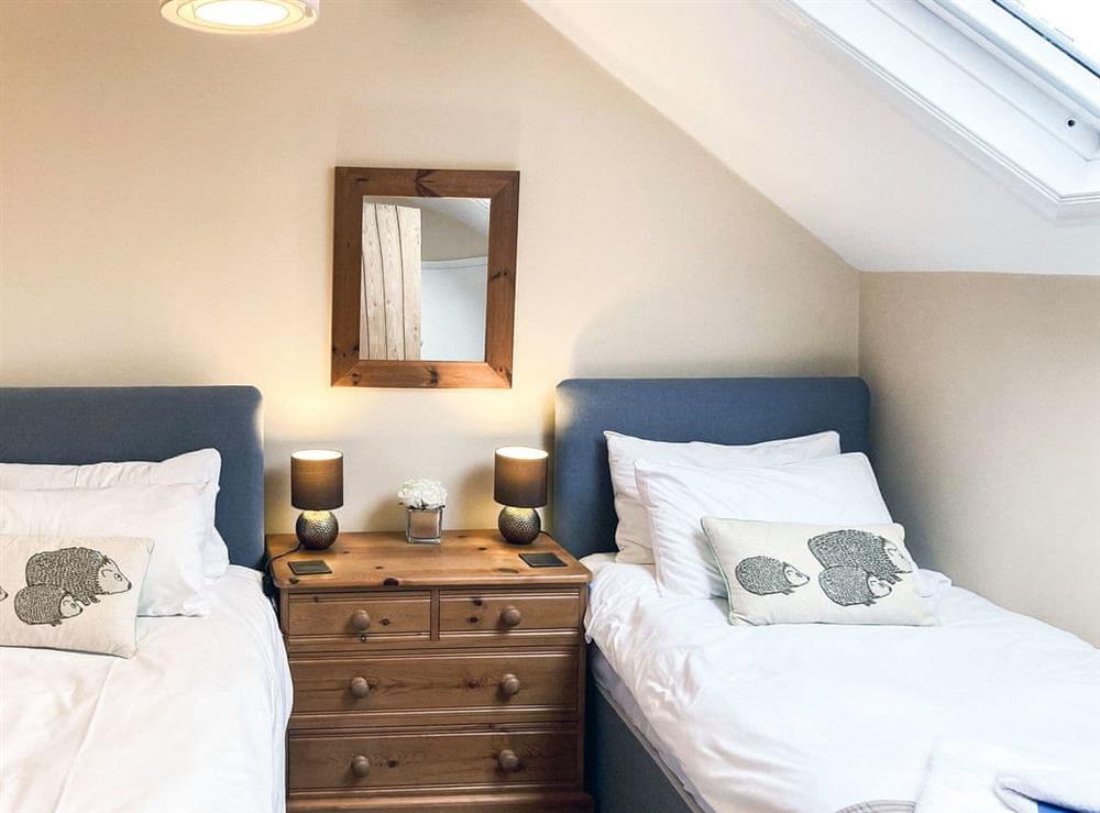 Well-appointed twin bedded room at Forge View Cottage in Thornton-le-Dale, near Pickering, North Yorkshire