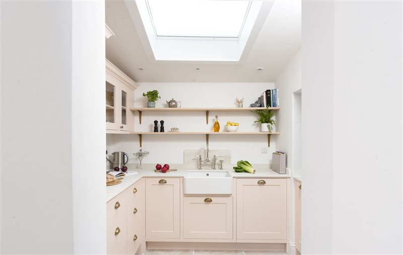 The kitchen at Forget Me Not Cottage, Cornwall