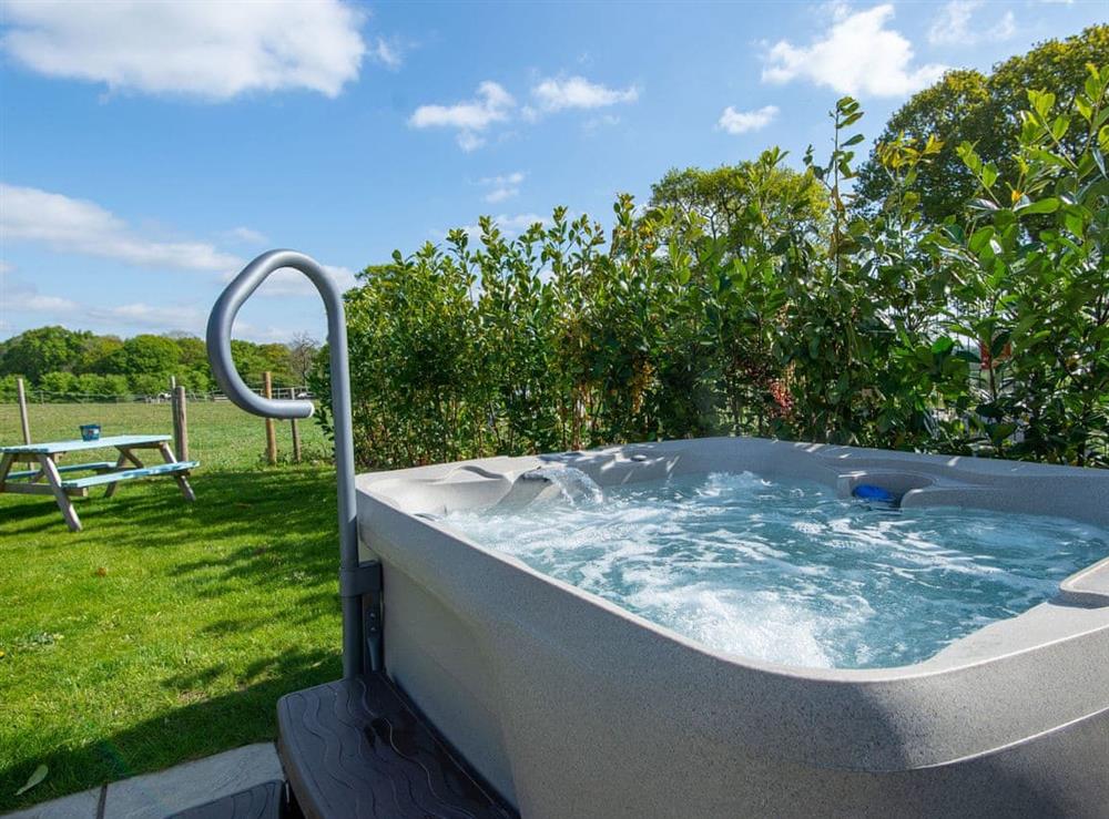 Hot tub at Forget Me Not French Roulotte in Worthing, West Sussex