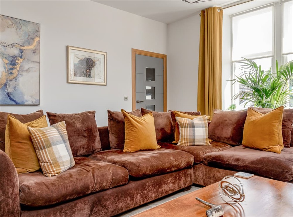 Living room (photo 3) at Formans Lodge in Musselburgh, East Lothian
