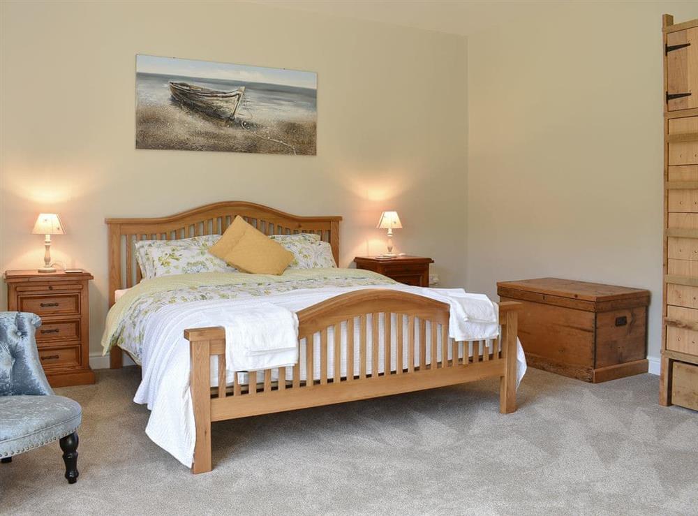 Attractive double bedroom at Fossils End in Chickerell, near Weymouth, Dorset