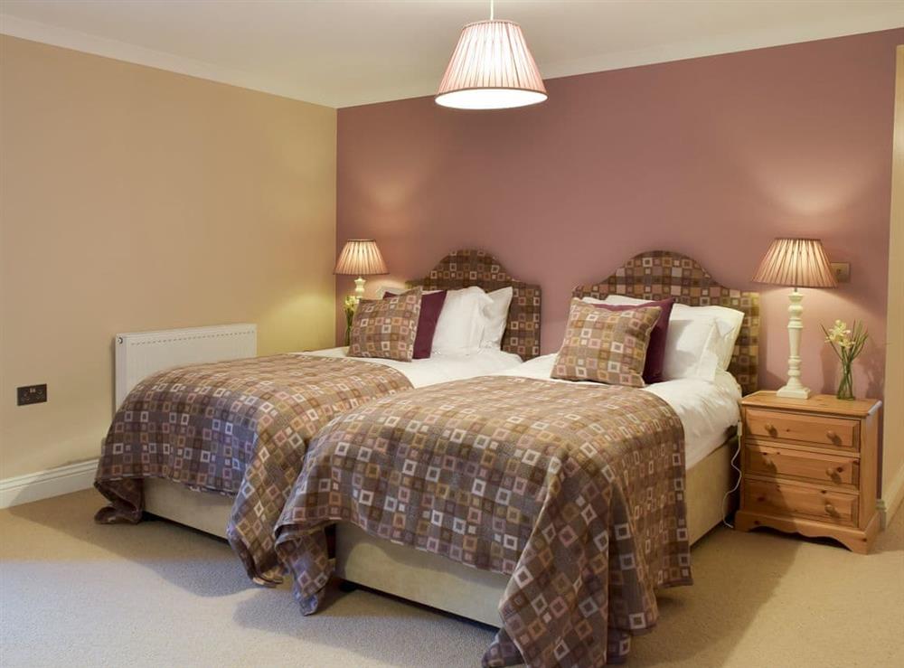 Twin  bedroom with en-suite at Fountain Hill in Eglwyswrw, near Cardigan, Pembrokeshire, Dyfed